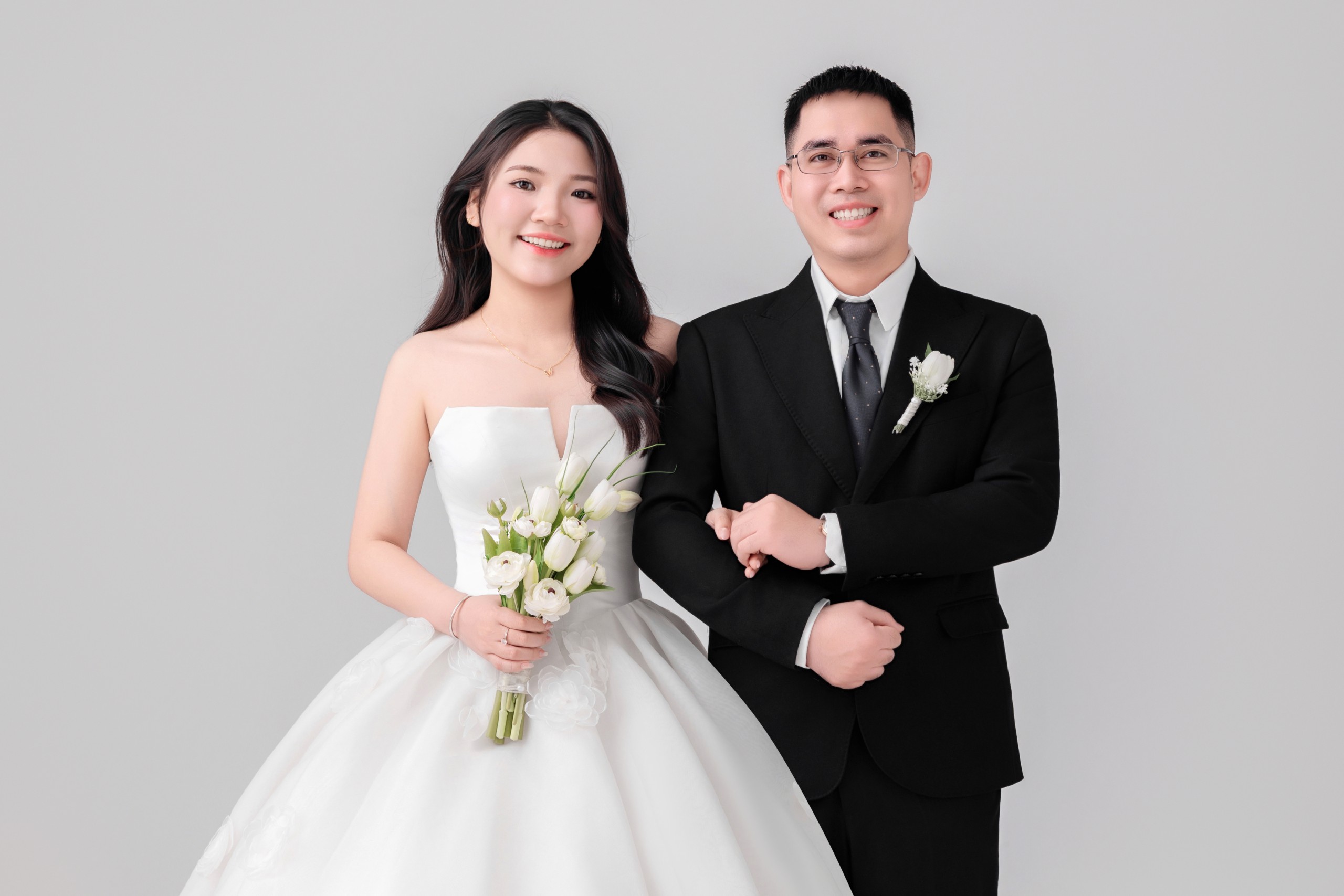 TRẦN HƯNG 💍  NGUYỄN HUYỀN